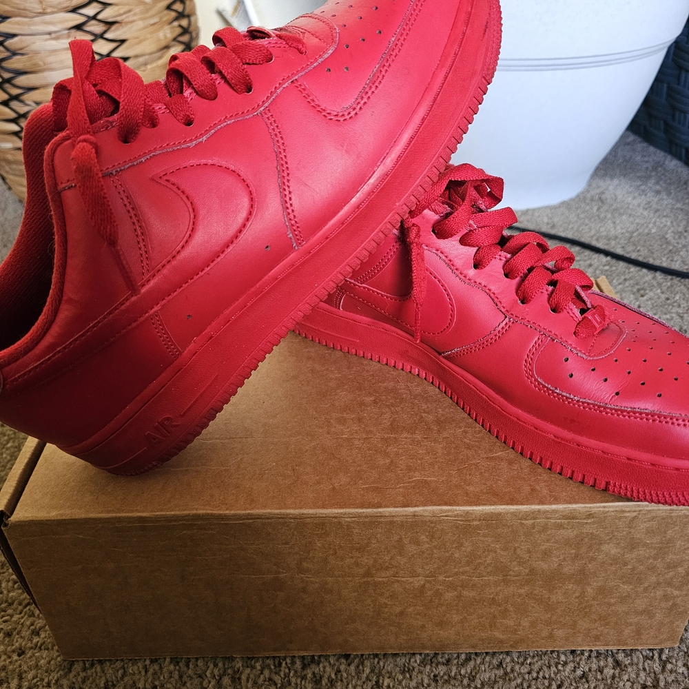 Nike Men's Vibrant Red Sneakers